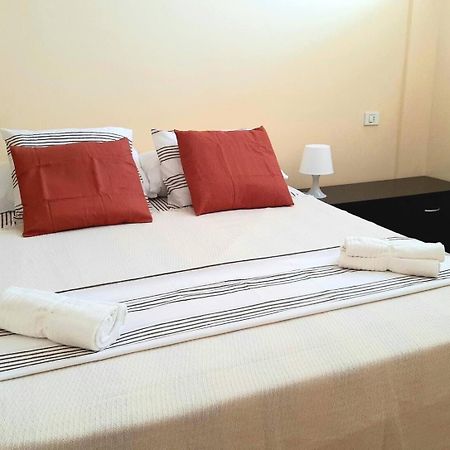 Perfectly Located Apartment With Pool Playa de las Americas  Esterno foto