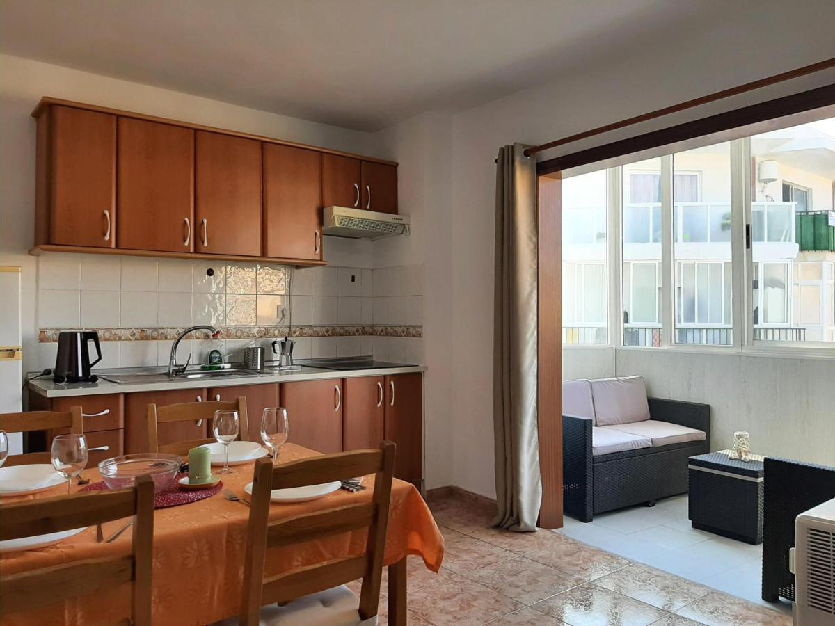 Perfectly Located Apartment With Pool Playa de las Americas  Esterno foto